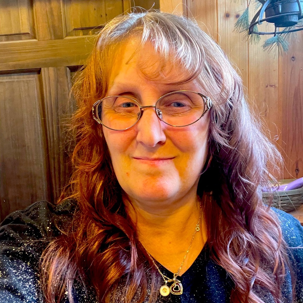 Meet your Posher, Georgette